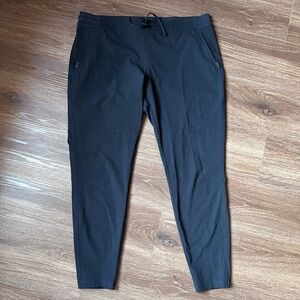 Kuhl Women's Black Drawstring Ankle Joggers